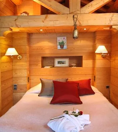 Chalet Val D Isere Chalet Sleeps 12
